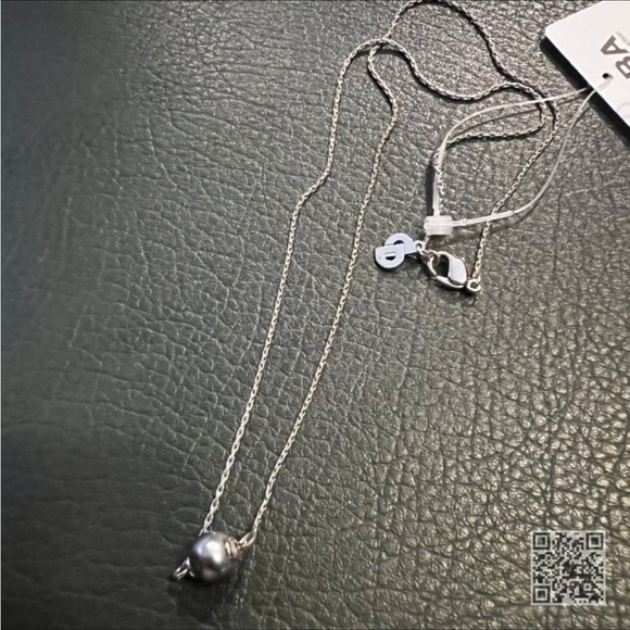 Dior Silver Necklace Elegant Minimalist Design - Picture 1 of 3